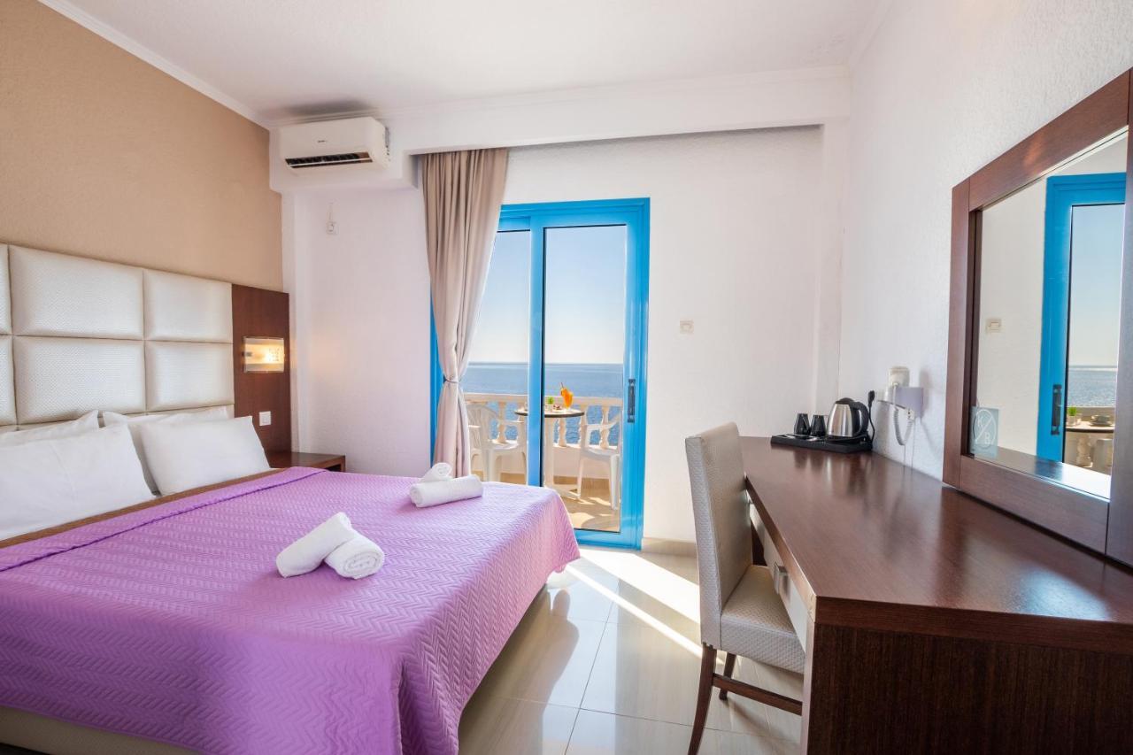 Castelia Bay Hotel อาโมปี ภายนอก รูปภาพ